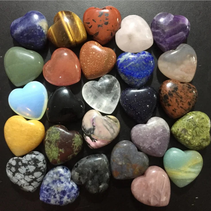 Wholesale Natural Different Kinds of Quartz Healing Stones Crystal Heart Gemstone Heart for Gift