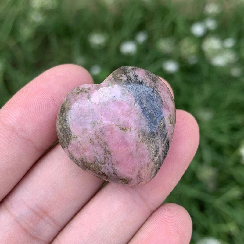 Wholesale Natural Different Kinds of Quartz Healing Stones Crystal Heart Gemstone Heart for Gift