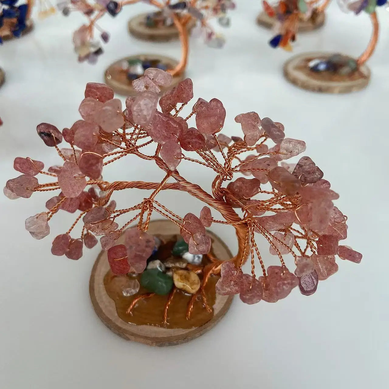 Fanshi Modern Crystal Tree Home Decor and Business Gift Hand Carved Feng Shui Style Mascot Quartz Souvenir