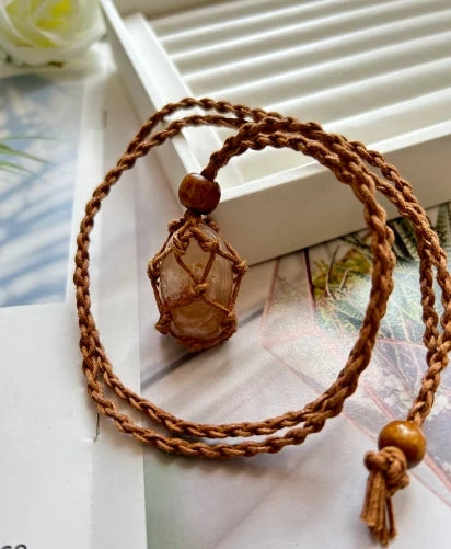 Crystal Tumbled Rough Stone Pendant Necklace Hand Net Woven Adjustable Necklace Gemstone Irregular Chakra Gemstones Necklace