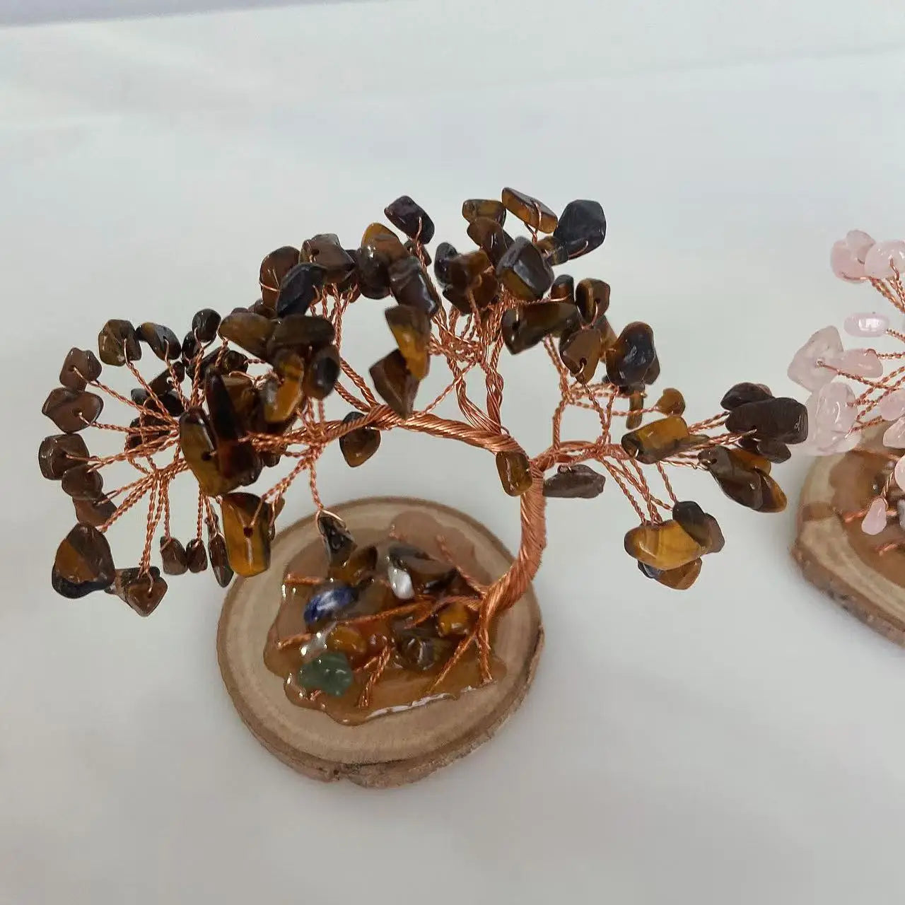 Fanshi Modern Crystal Tree Home Decor and Business Gift Hand Carved Feng Shui Style Mascot Quartz Souvenir