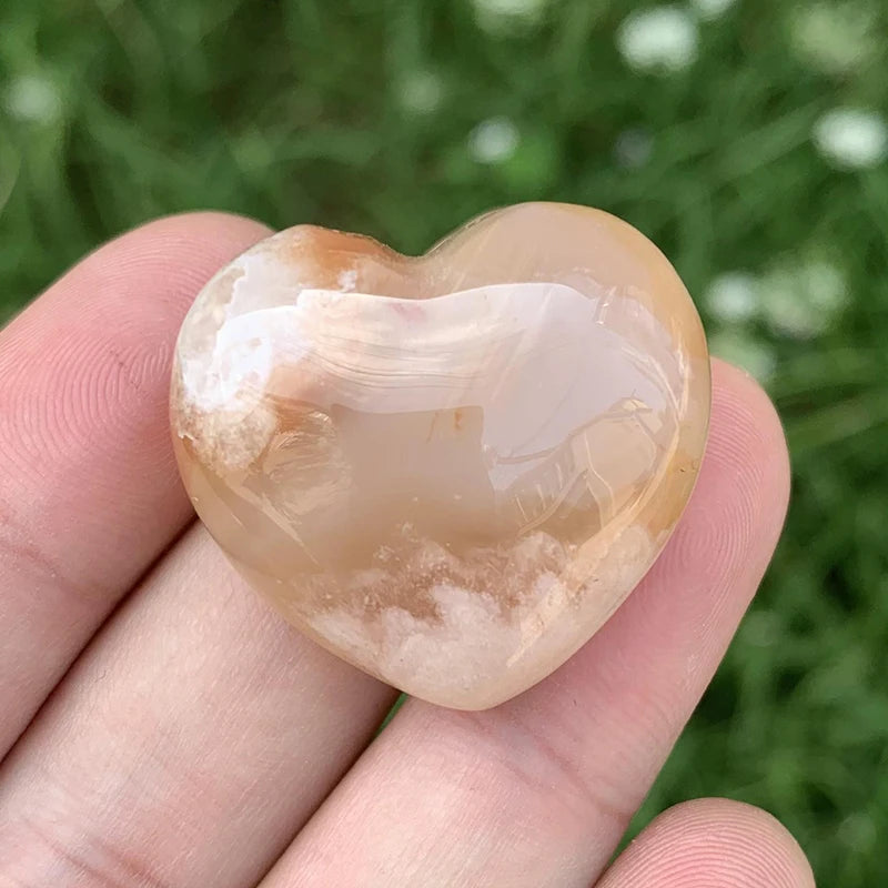 Wholesale Natural Different Kinds of Quartz Healing Stones Crystal Heart Gemstone Heart for Gift