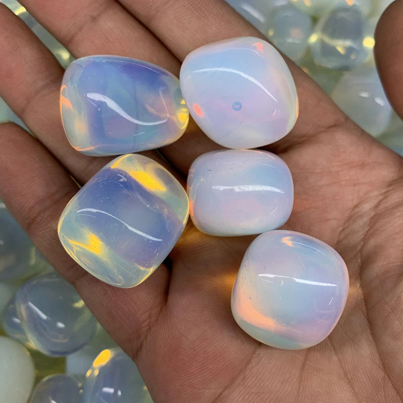 Wholesale Natural White Opal Tumbled Stone Crystals Opal Gravel Stone for Decoration