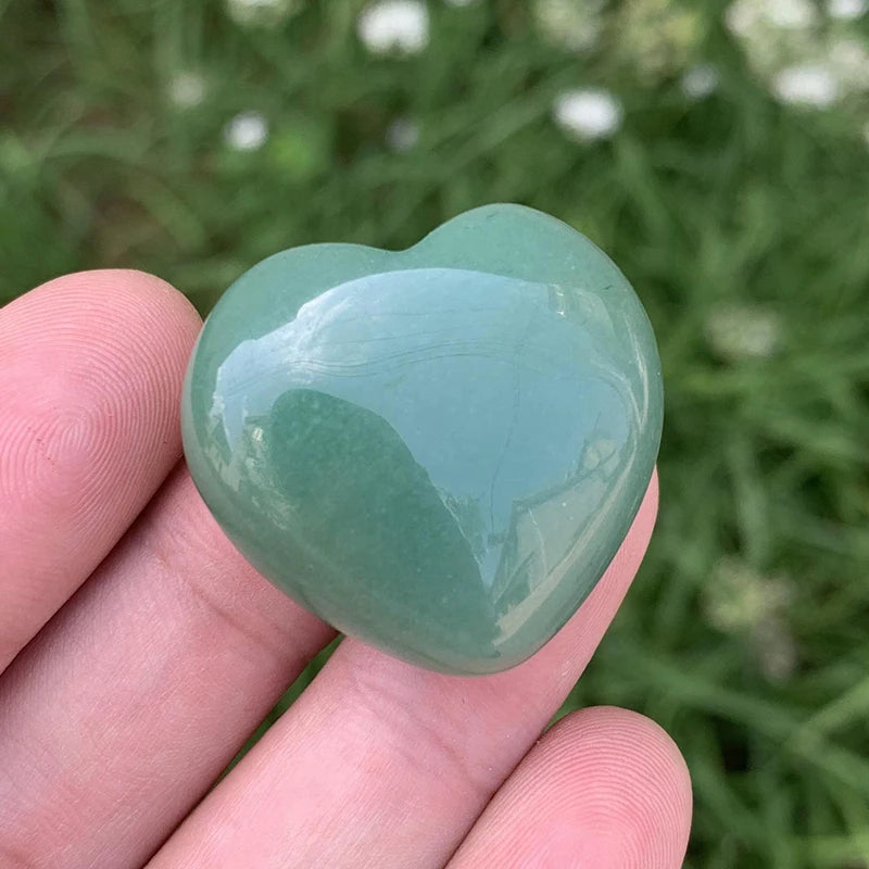 Wholesale Natural Different Kinds of Quartz Healing Stones Crystal Heart Gemstone Heart for Gift