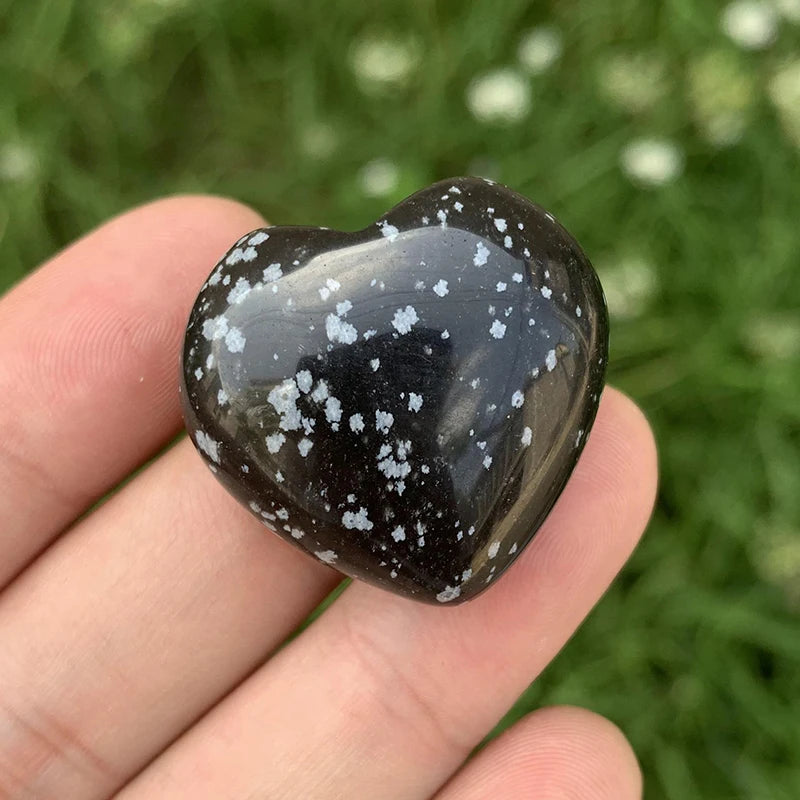 Wholesale Natural Different Kinds of Quartz Healing Stones Crystal Heart Gemstone Heart for Gift