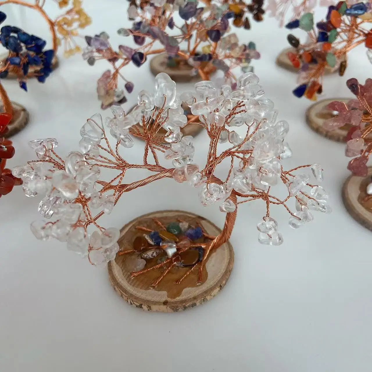 Fanshi Modern Crystal Tree Home Decor and Business Gift Hand Carved Feng Shui Style Mascot Quartz Souvenir