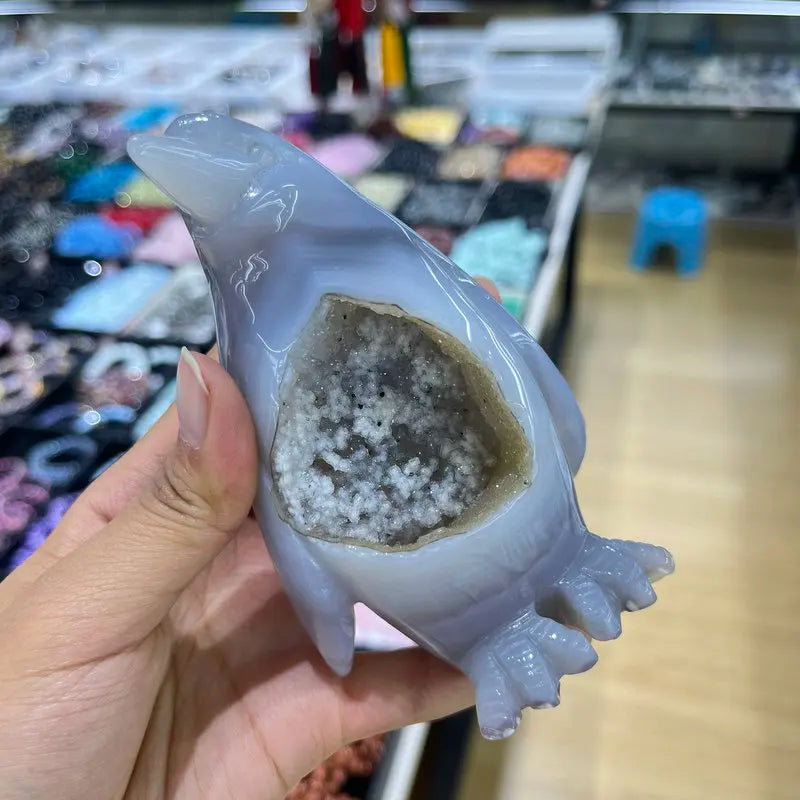 Hot Sale Natural Crystal Penguin Agate Amethyst Geode Cluster Energy Stone for Decor