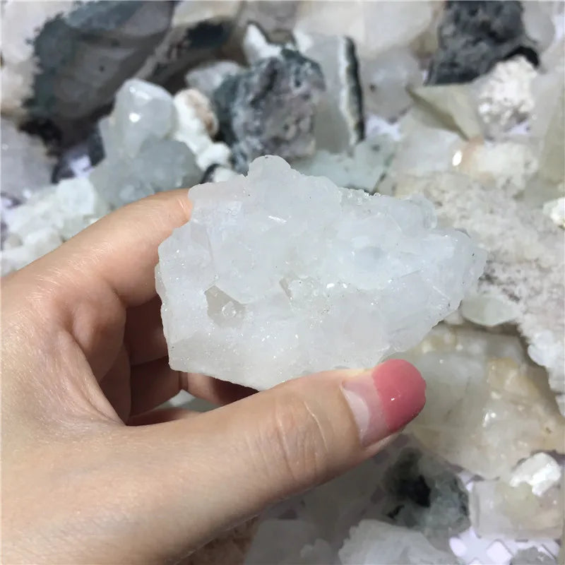 Wholesale Natural Mineral Crystal Specimen Rough Apophyllite with Zeolite Crystal Cluster for Decor