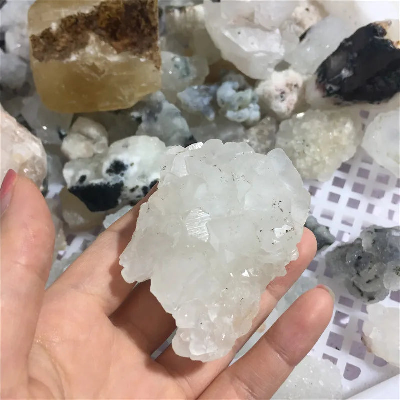 Wholesale Natural Mineral Crystal Specimen Rough Apophyllite with Zeolite Crystal Cluster for Decor