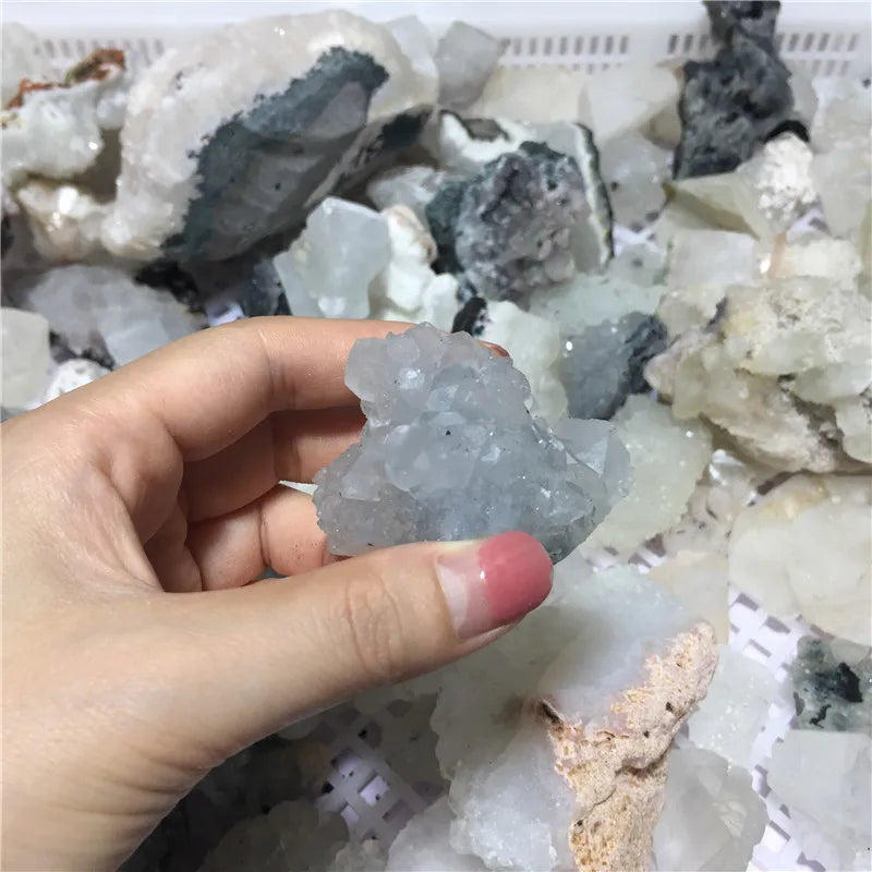 Wholesale Natural Mineral Crystal Specimen Rough Apophyllite with Zeolite Crystal Cluster for Decor