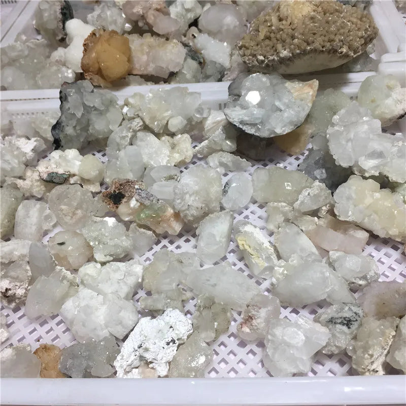 Wholesale Natural Mineral Crystal Specimen Rough Apophyllite with Zeolite Crystal Cluster for Decor