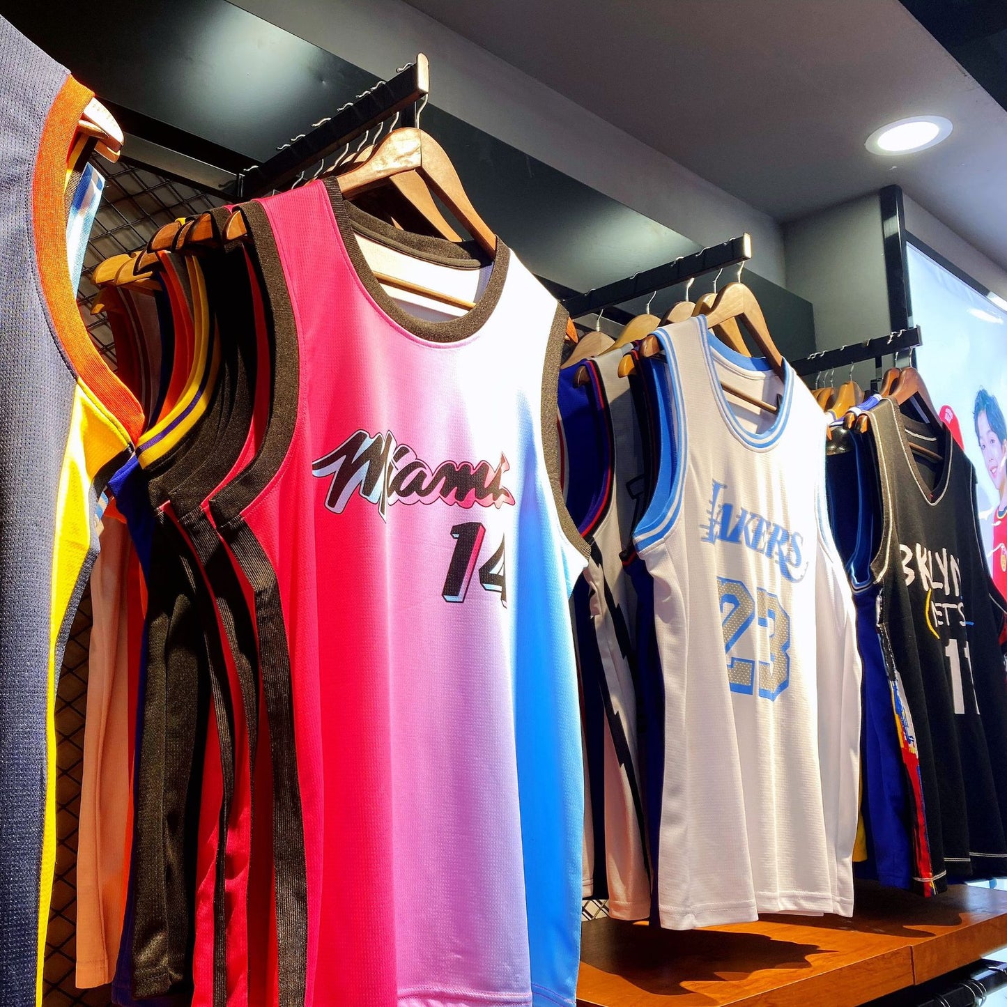 NBA Jersey James Kobe No. 24 children's class uniform game uniform wholesale basketball uniform suit